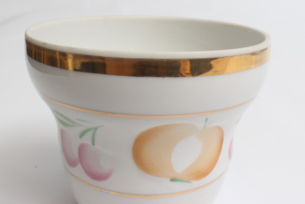 Porcelain serving set (1 bowl, 6 cups)