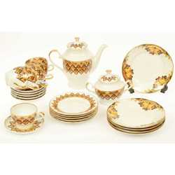 Porcelain set