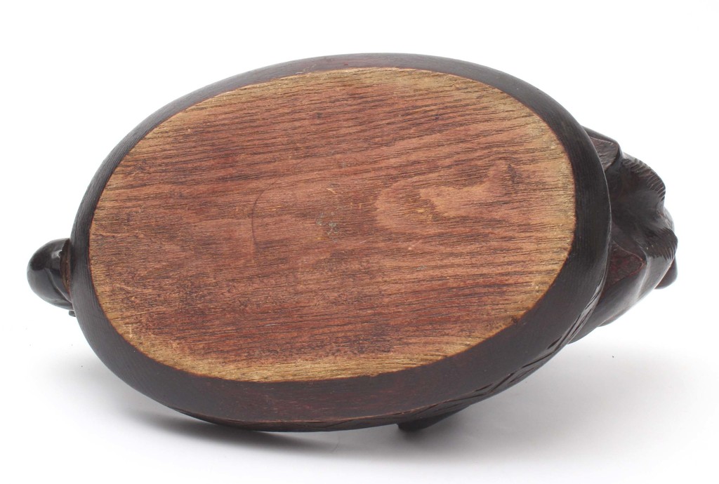 Wooden ashtray 