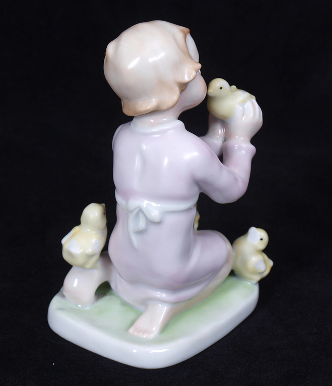 Porcelain figure in 