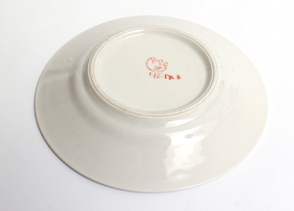 Porcelain plates 5 + 6
