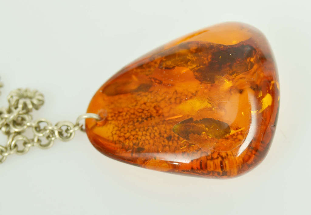 Set of various amber products (5 pcs.)