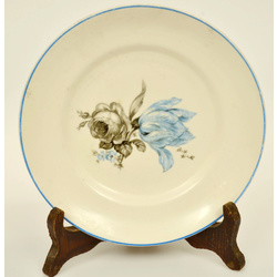 Porcelain plate