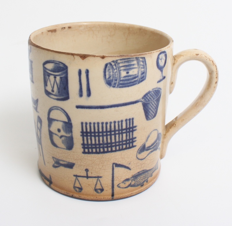 Faience mug