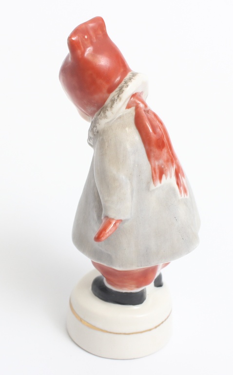 Porcelain figurine 