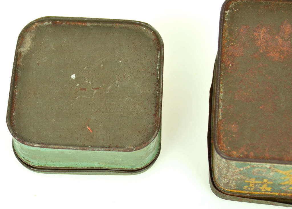 Metal boxes (2 pcs.) 