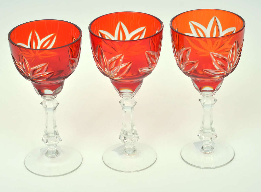 Coloerful glass glasses (3 pcs.)