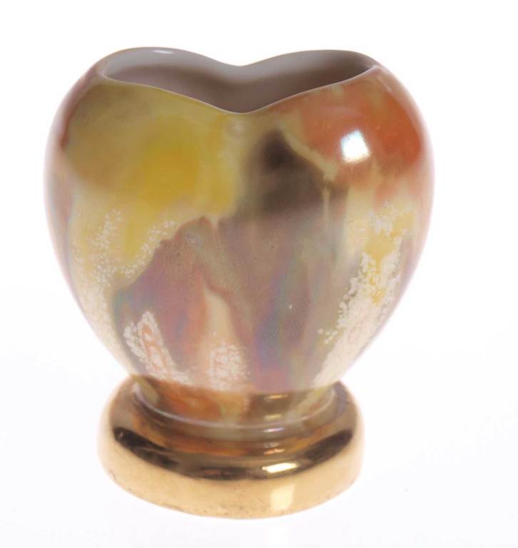 Porcelain vase in the form of the heart