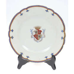 Porcelain plate