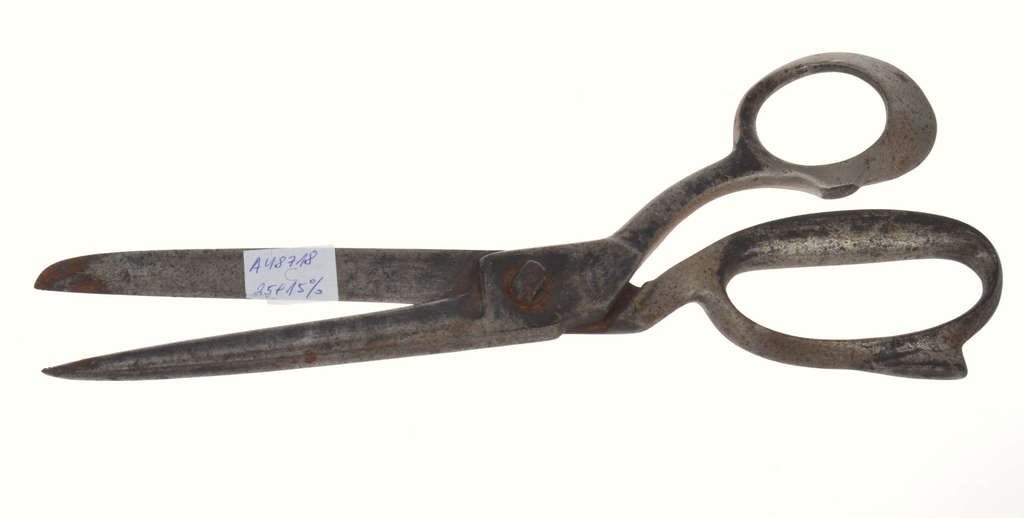 Antique scissors Rob. Gierscm