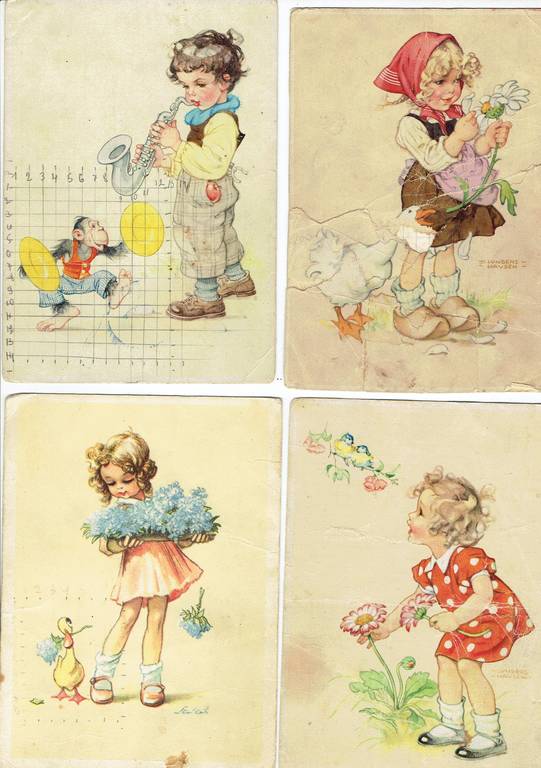 Set of different colored postcards (8 pcs.)