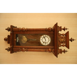 Wall clock 