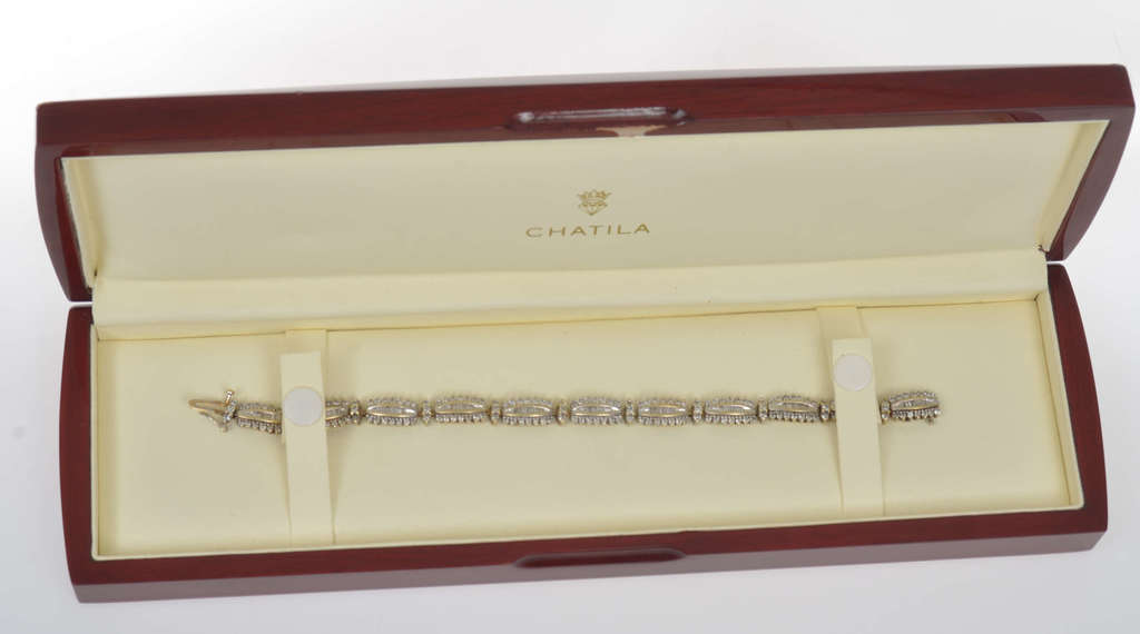 Gold? bracelet with diamonds