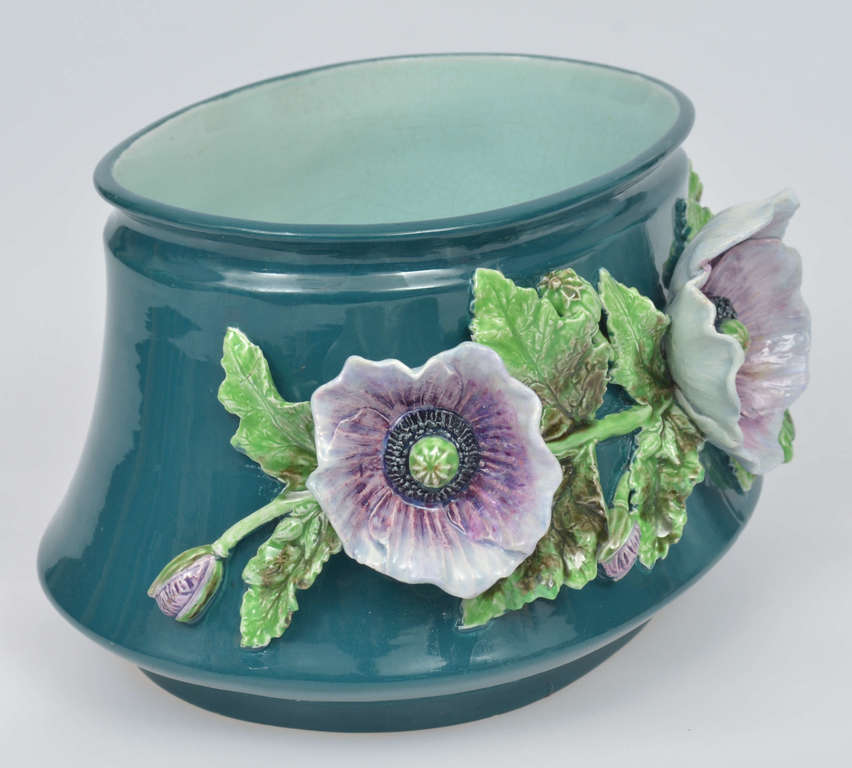 Pot/vase for flowers 
