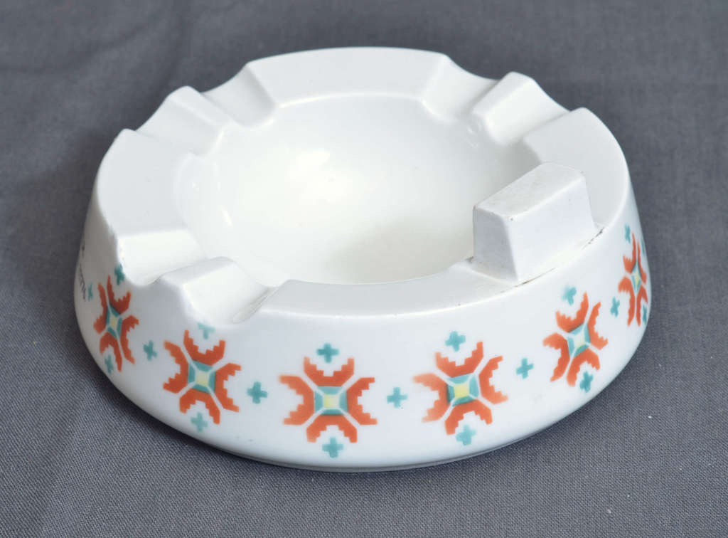 Porcelain ashtray