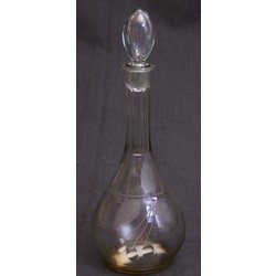 Glass decanter with cork 