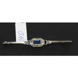 Silver Art Nouveau brooch with three sapphires and crystals