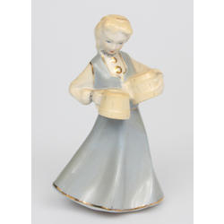 Porcelain figurine 