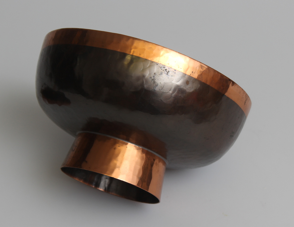 Brass bowl with lid (Handmade)