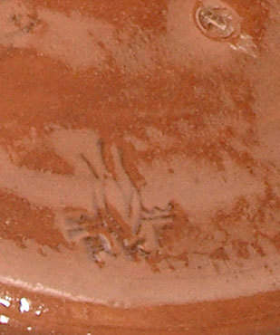 Ceramic plate 