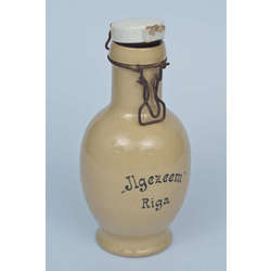 Ilguciems porcelain beer mug 