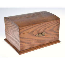 Wooden dowel chest