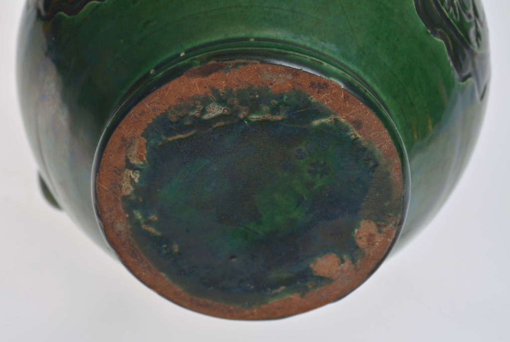 Ceramic jug with a lid
