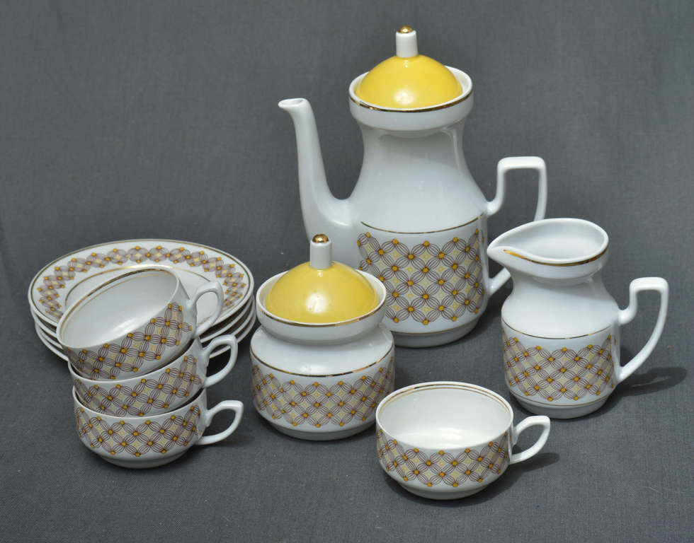 Riga Porcelain Factory coffee set
