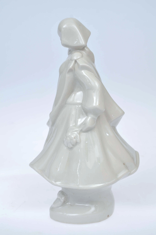 Porcelain figurine ''Folkdancer'