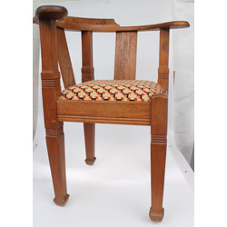 Oak corner chair