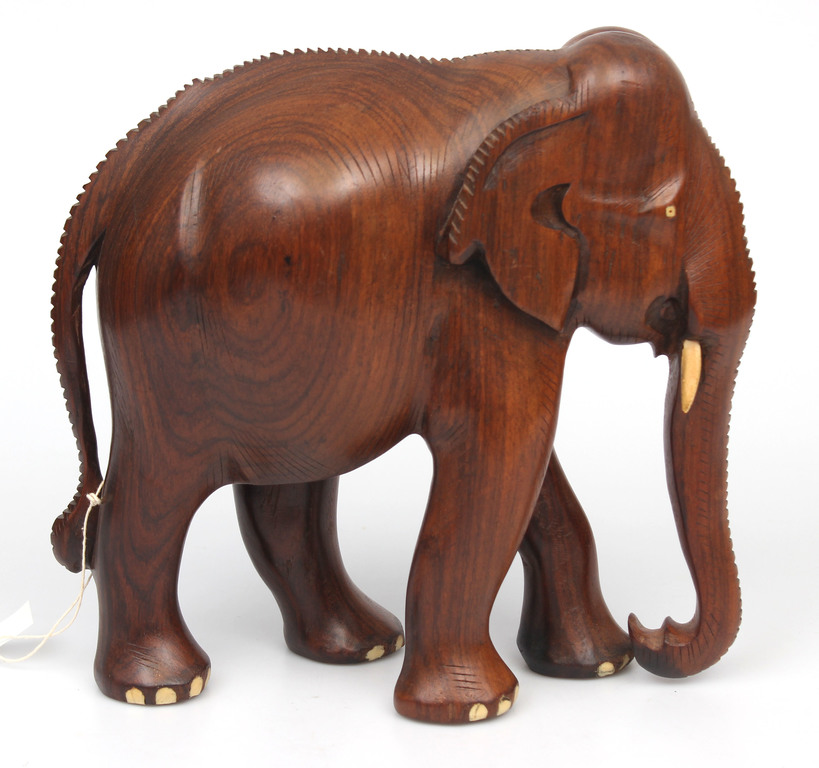 Скульптура слоника из дерева арт. 30051-1
