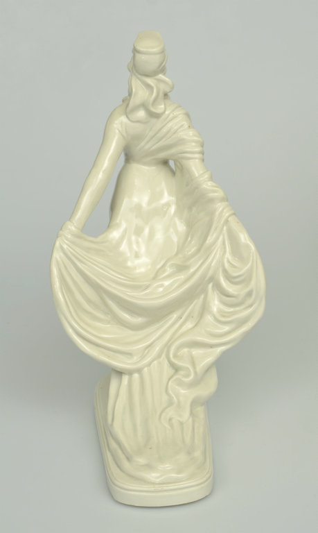 Porcelain figurine ''Georgian Princess Tamara''