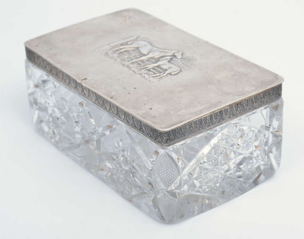 Crystal cigar box with silver finish