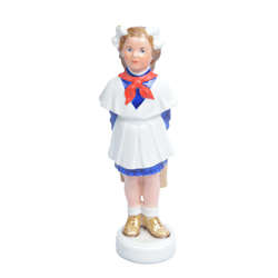 Porcelain figure Schoolgirl-pioneer 