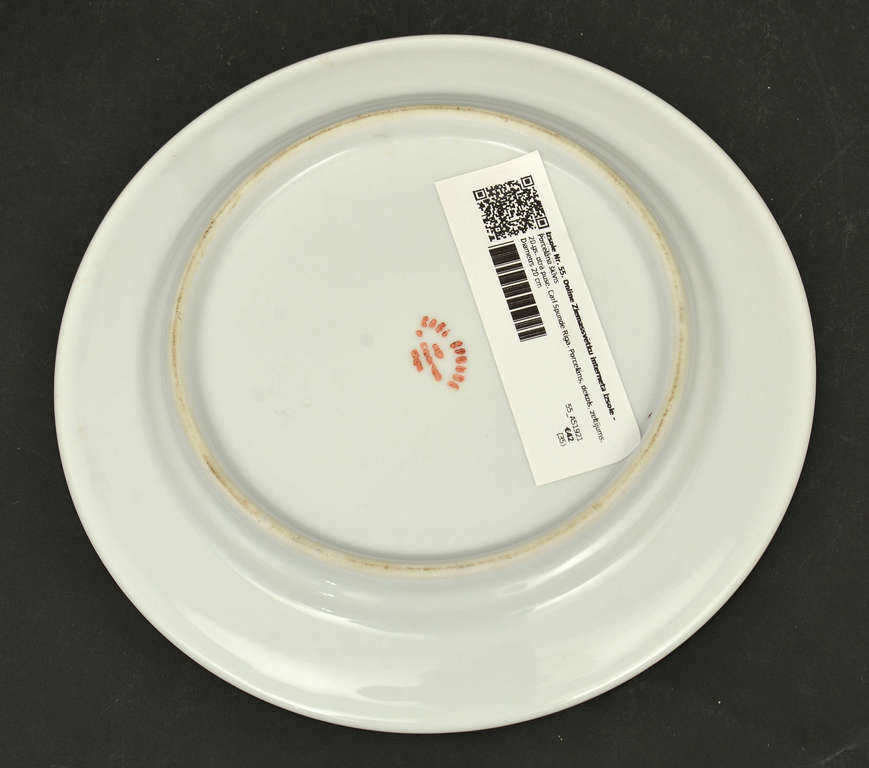 Porcelain plate