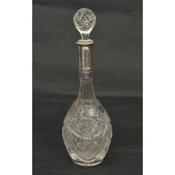 Crystal decanter with silver finish