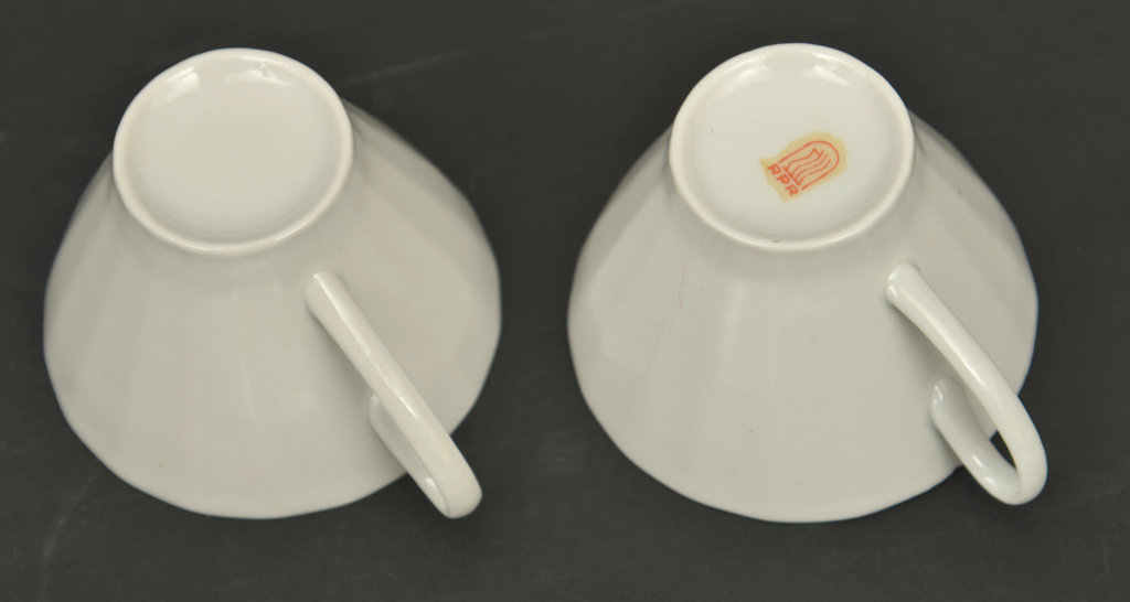 Porcelain coffee set 