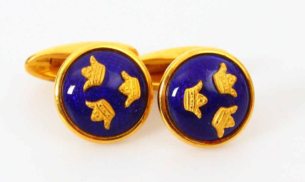 Gold-plated cufflinks with the Swedish symbol in the original box
