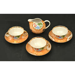 3 cups, 3 saucers, '' Strawberry '' jug