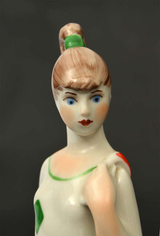 Porcelain figurine 