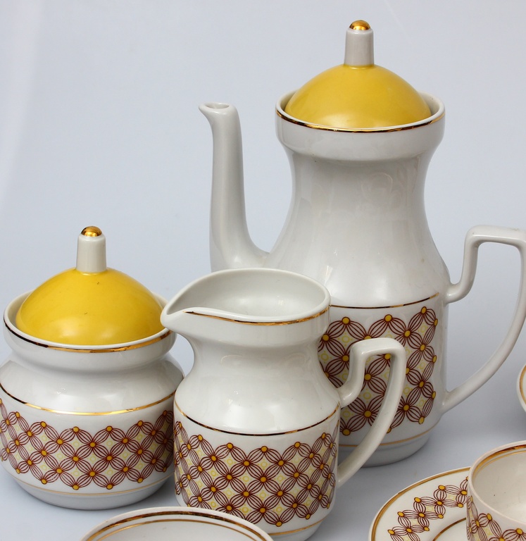 Riga porcelain set 