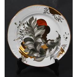 Painted porcelain plate