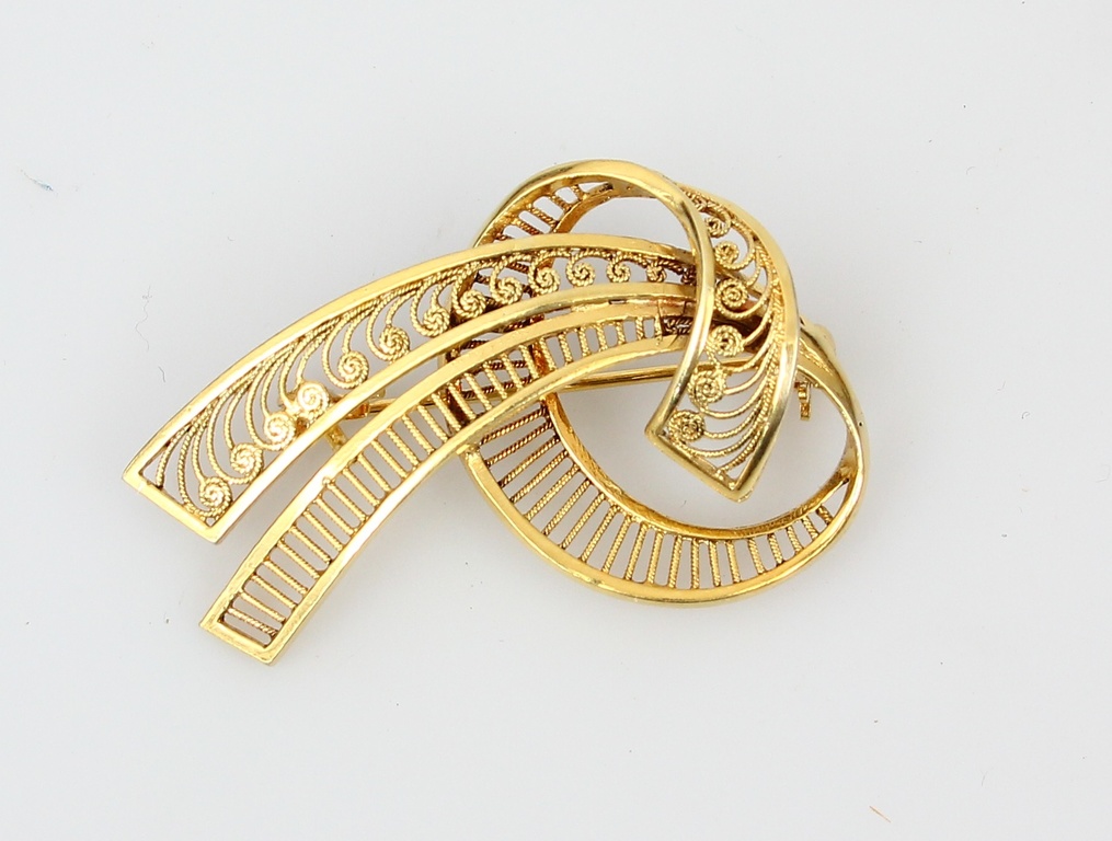 Silver Art Nouveau gold plated brooch