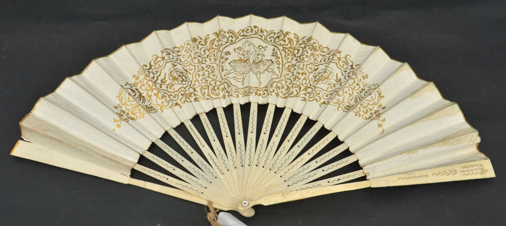 Bone fan with painting