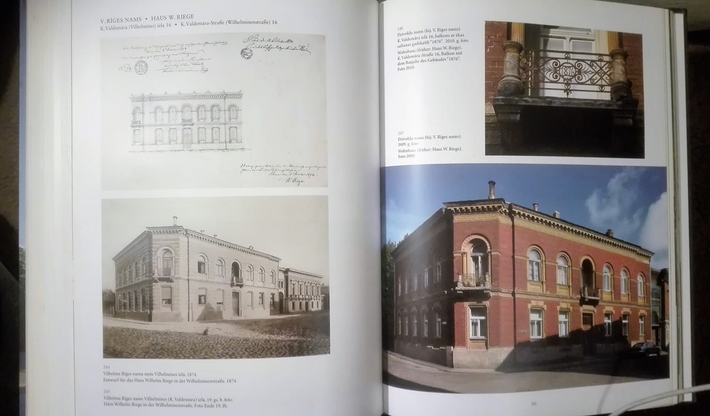 Берчи. Архитектура Лиепаи. 2011, «Вальтер и Рапа», 300 страниц, 29 x 22 см, латышский и немецкий языки. 