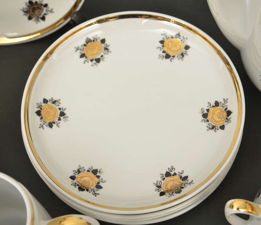 Kafijas porcelāna servīze 6 personām 