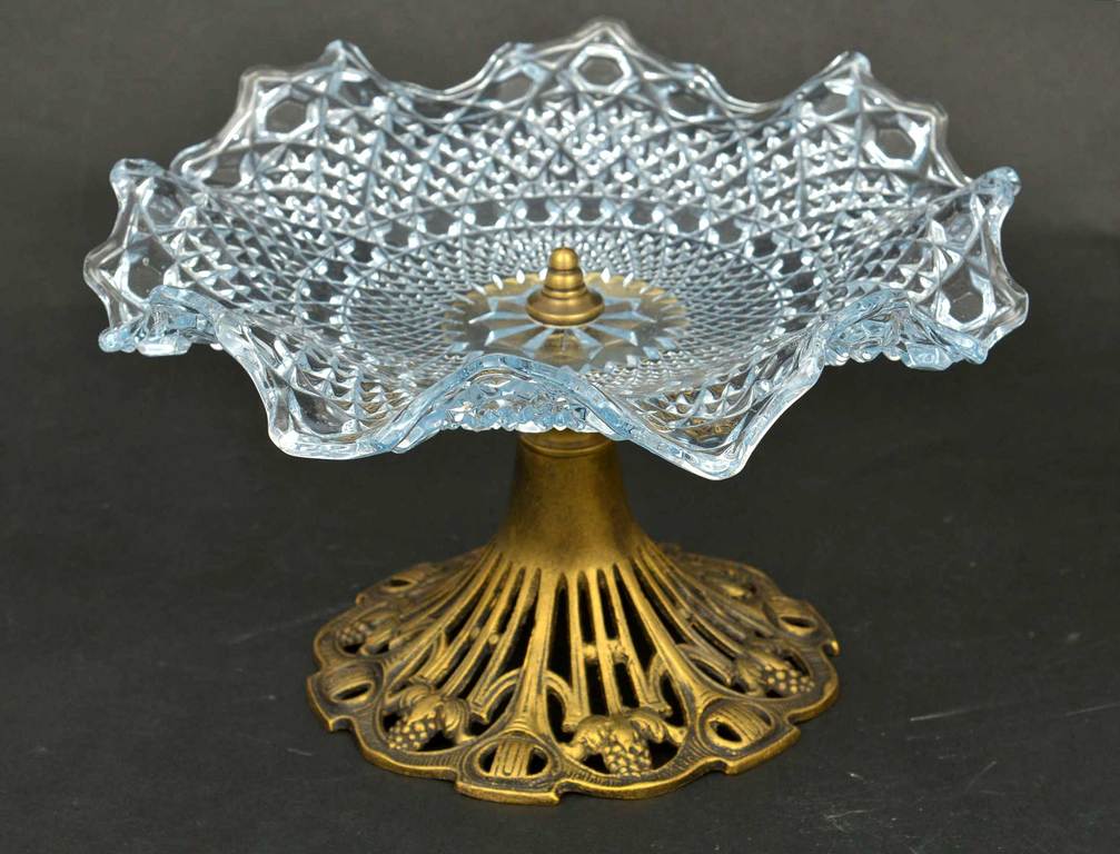 Crystal fruit bowl with bronze finish