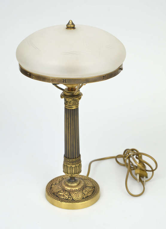 Art Nouveau table lamp