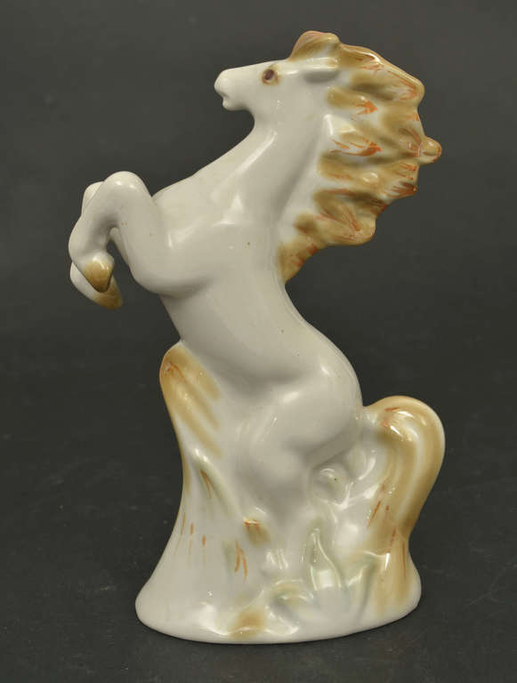 Porcelain figurine 