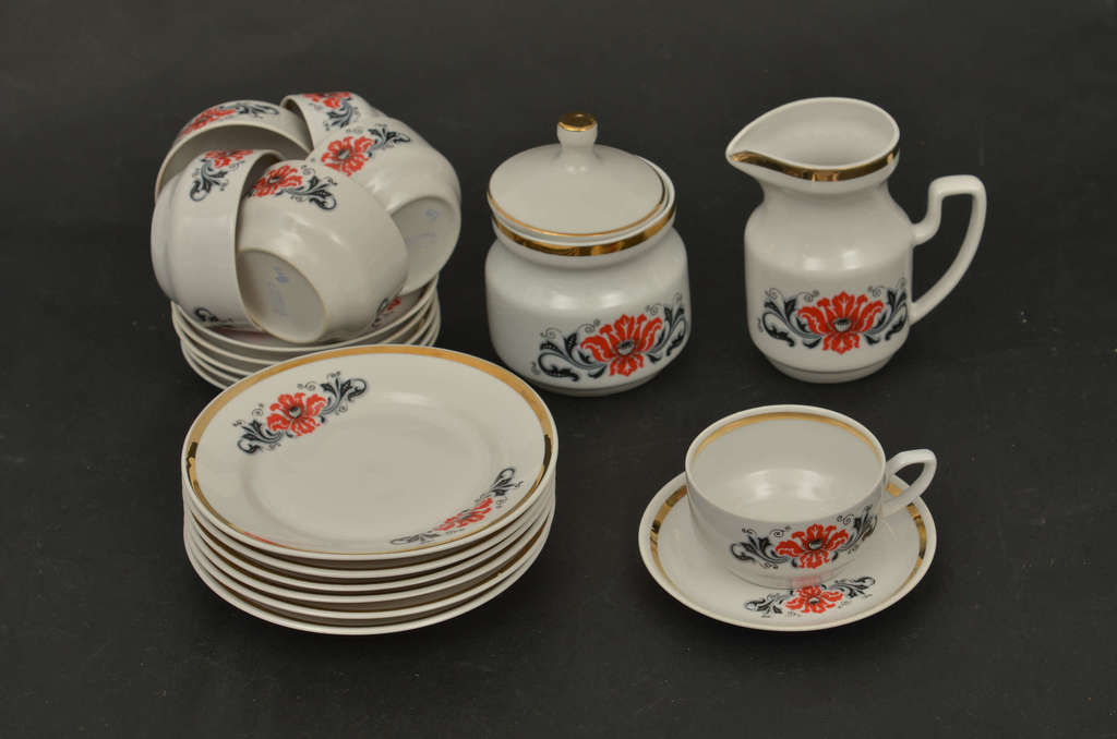 Kafijas porcelāna servīze Aija-2 sešām personām